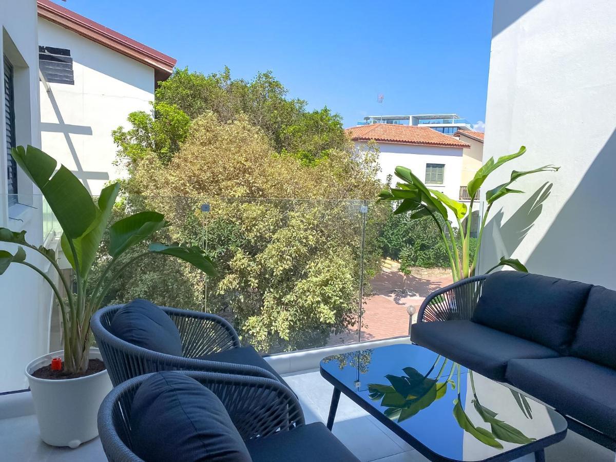 Phaedrus Living Limnaria Luxury Flat Vine 121 Lejlighed Paphos Eksteriør billede