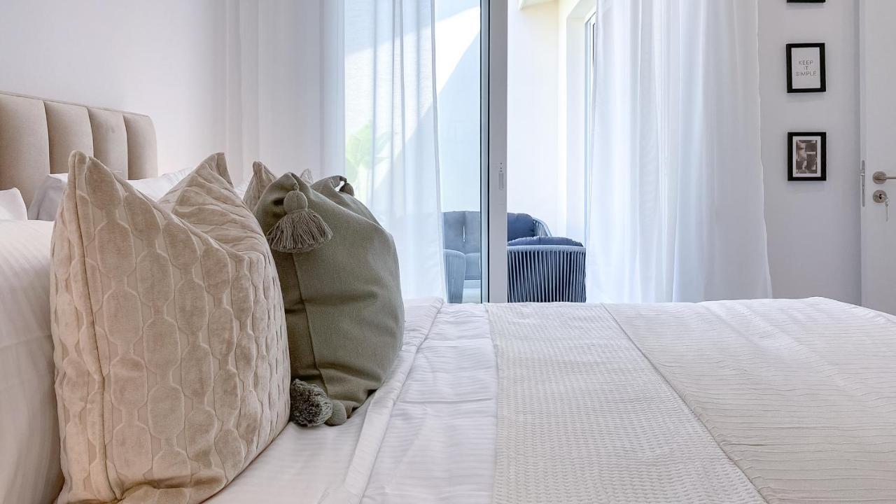 Phaedrus Living Limnaria Luxury Flat Vine 121 Lejlighed Paphos Eksteriør billede